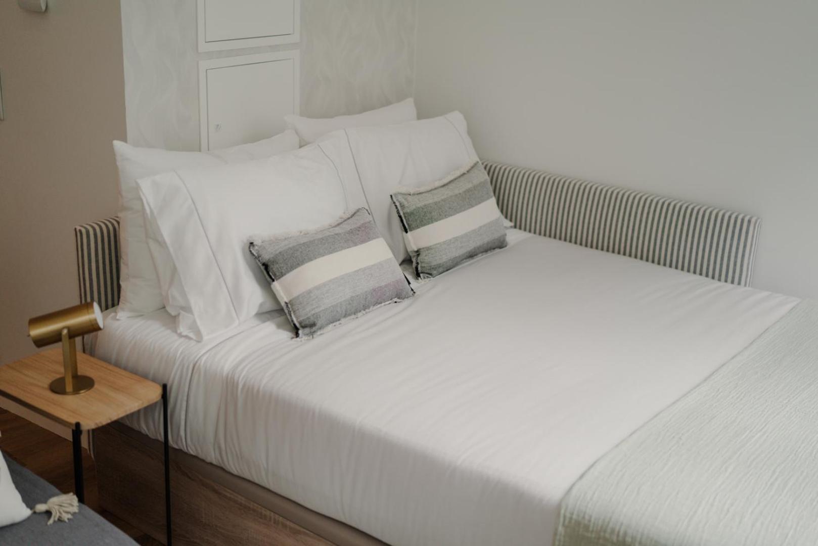 Charming Central Studio With Ac, Next To Metro Station Apartment Porto Exterior photo